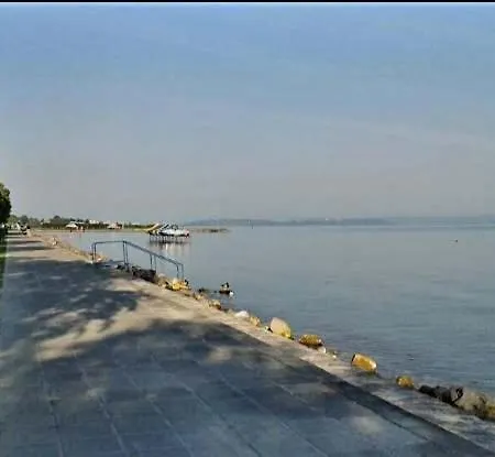 Aranyparton Harom Szobas Apartman Apartmán Siófok